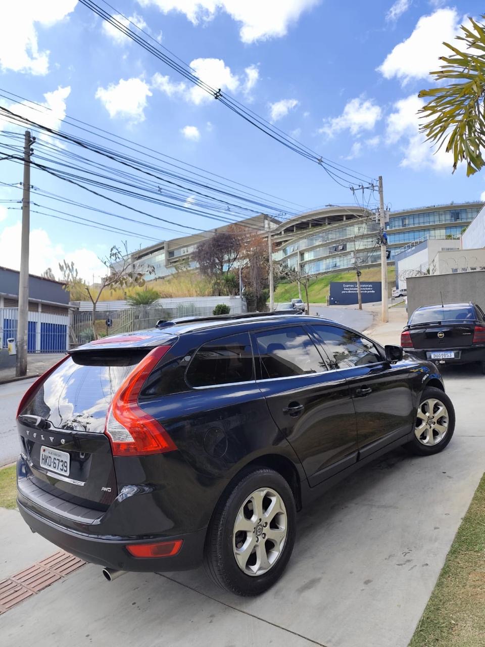 Volvo XC60 2009 - Preto — miniatura 5